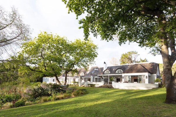 033_south-africa_western-cape_cape-town_southern-suburbs_constantia_the-old-manor-house_phT